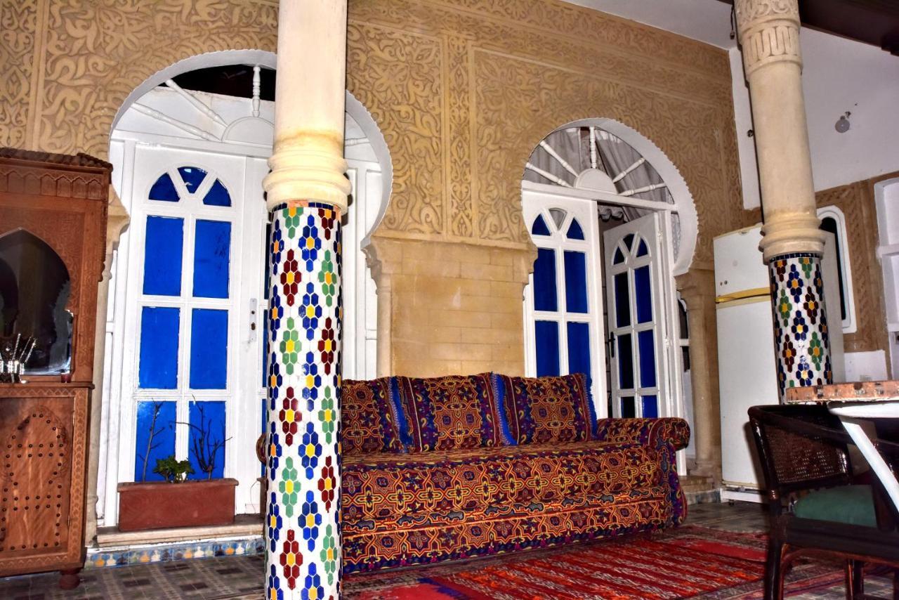 Hotel Riad Razoli Sidi Daoui Rabat Exterior foto